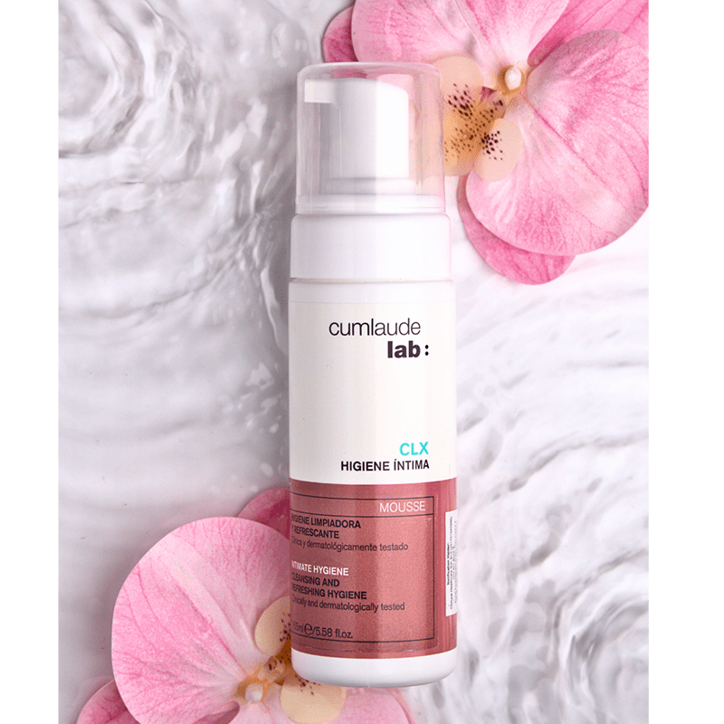 CLX Intimate Hygiene Cleansing Mousse - Image 3